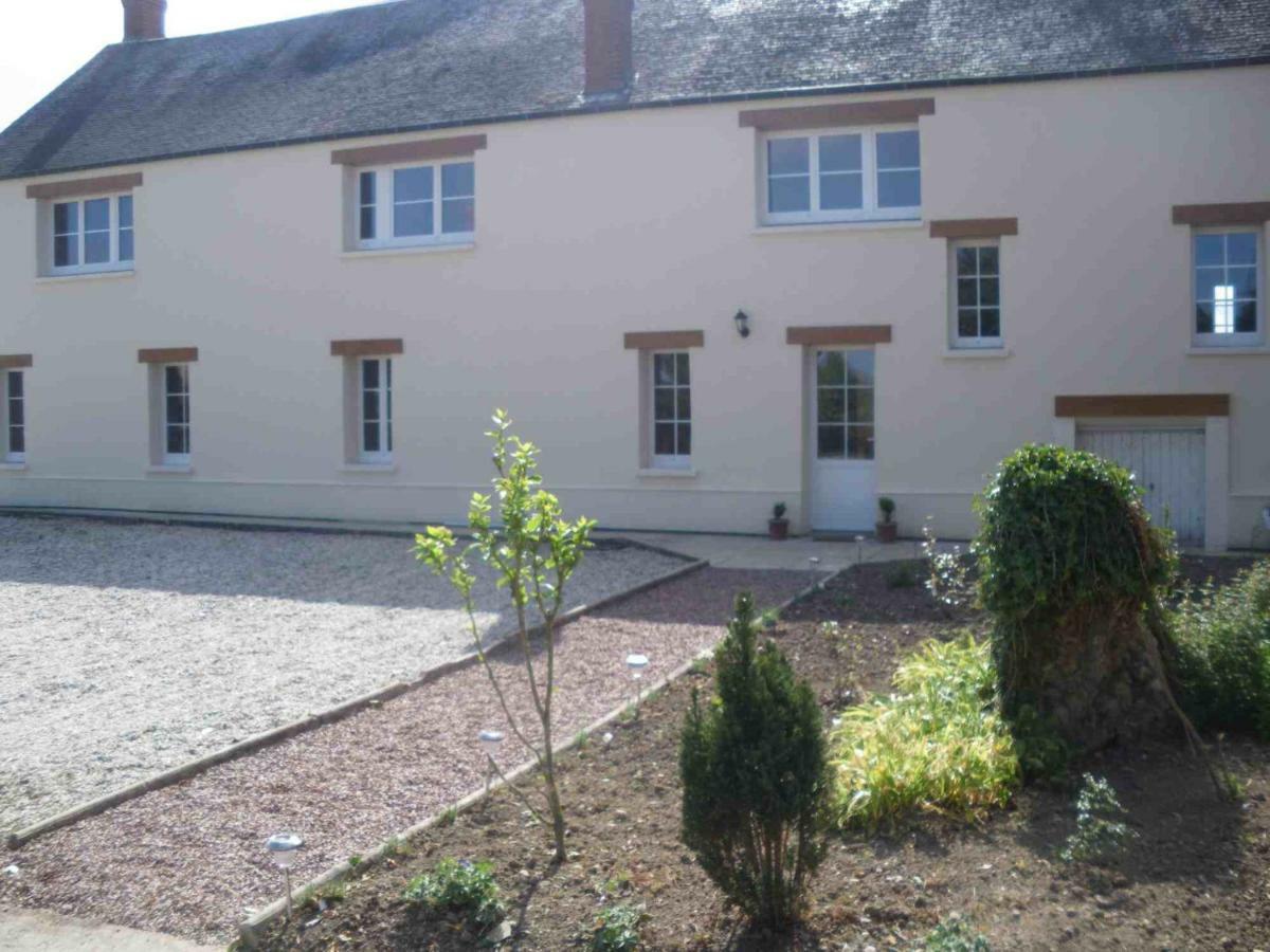 Villa Ma Kabane Couvains  Exterior foto